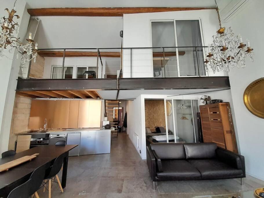 Loft Coeur Historique Montpellier Apartment Exterior photo